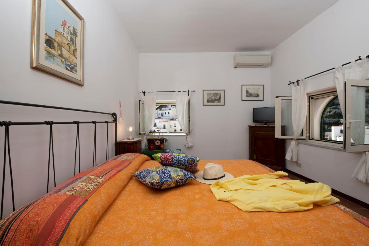 La Casa Di Carmela - Amalfi Coast Apartment Atrani Luaran gambar